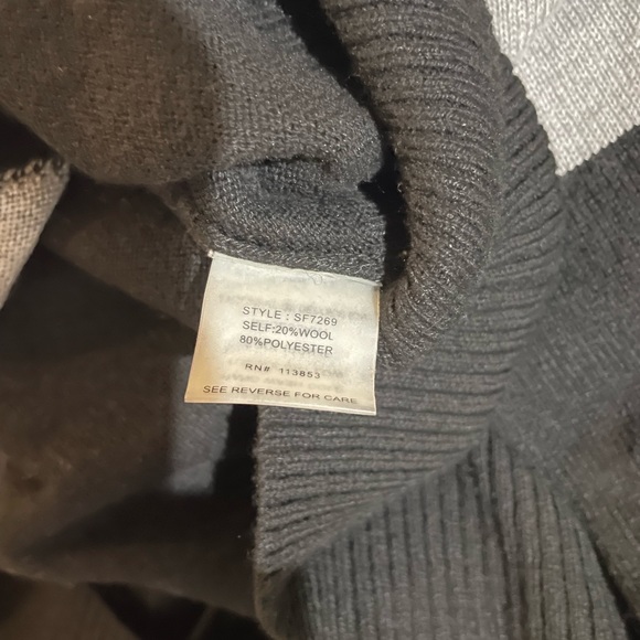 41 Hawthorn x Stitchfix Color Block Button Back Sweater - Picture 5 of 5